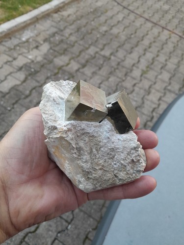 Pyrit stufe würfel - 2,