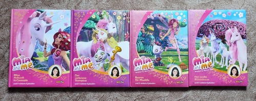 Mia and buch - me,