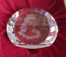 SWAROVSKI, Namensaufsteller