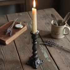 Kerzenhalter aus Gusseisen im