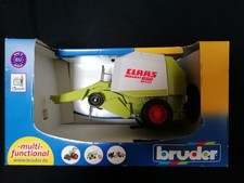 BRUDER 02121 Claas Rollant 250 Rundballenpresse