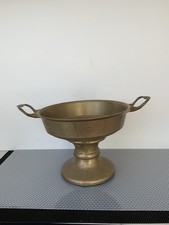 Alte  Messingschale Auf Sockel