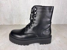 (K100) Dockers by Gerli