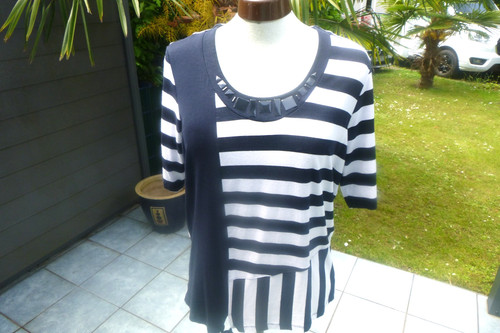 Neuwertiges damenshirt von - ,