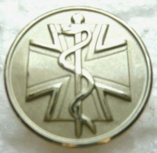 2x Bundeswehr Metall Kragen