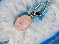 Sehr Großer Rosenquarz Cabochon in echt Silber gefasst + Kette   (D35)
