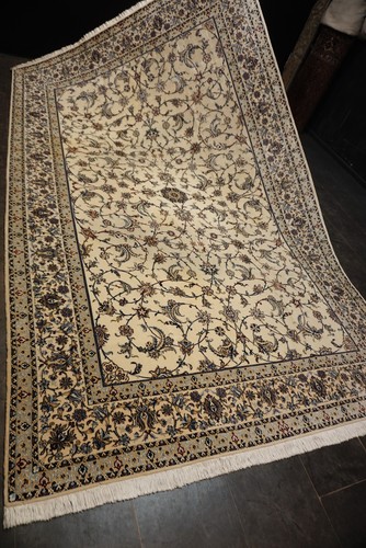Exklusiver nain teppich - ,