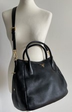 PRADA VITELLO DAINO IN SCHWARZ | NERO SACCA 2 MANICI VITELLO DAINO BR4992