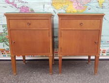 Paar hübsche antike