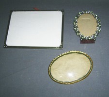 3 kleine besondere Bilderrahmen oval mit gebogenem Glas teils Silber & Strass