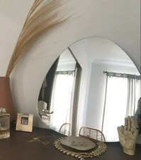 Dreieckig Kieselstein Form