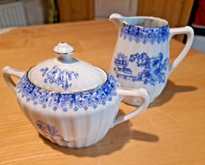 Porzellan Set Gießer u