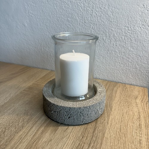 Windlicht aus glas und beton - windlicht,