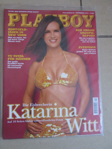 Playboy 2001 folie - 12/2001,
