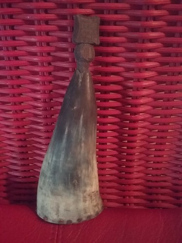 Pulverhorn antik aus horn - pulverhorn,