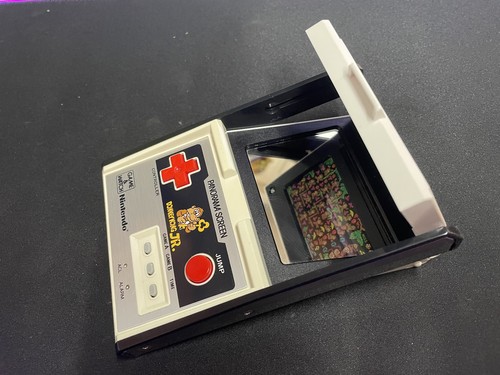 Nintendo game watch - &, |