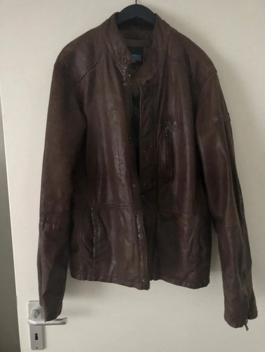 Fast neue 100 - %, lederjacke