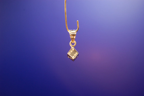 750 yellow gold - 750, pendant