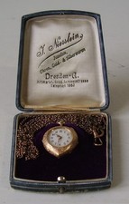 Antike 585 Gold Damen Taschenuhr Herz Form mit Halskette im Etui um 1900 (25)