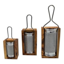 D.O.M. Käsereibe aus Olivenholz in 3 Größen