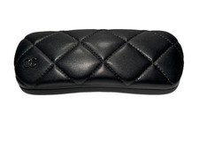CHANEL Brillenetui in Schwarz