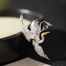 N04 Brosche fliegender Kranich