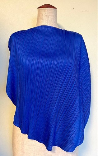 Issey miyake pleats - issey,