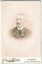 Ein Mann in Büste.Foto Karte Kabinett Card.Guy & Mockel Paris.Album.Album.