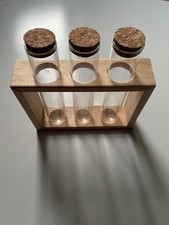 Bürobedarf (Reagenzgläser