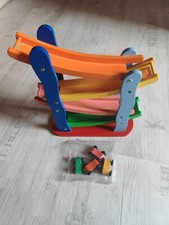 Bunte Rennbahn mit Autos aus Holz - Rollrennbahn - Mini Tower