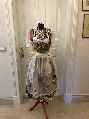 Lola paltinger dirndl happy - lola,