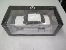 Mercedes  200 AMG KIT  W123