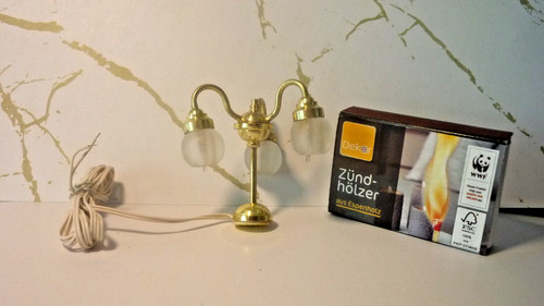 Kronleuchter/Tischlampe