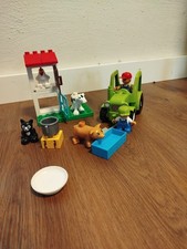 LEGO Duplo Bauernhof mit Traktor, Tieren, Figuren und Zubehör