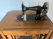 antike Nähmaschine