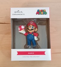 Super Mario Christmas Tree