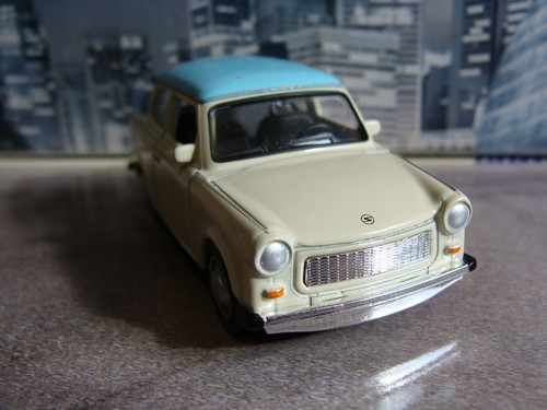 Trabant 601 berliner mauerfall - trabant,