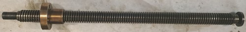 Trapezoidal feed screw - , z