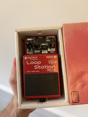 Boss loop station pedal - loop,