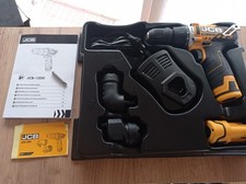 JCB Akku-Bohrschrauber 12 V + 2x 12 V 2 Ah Akkus / Ladegrerät + Zubehör
