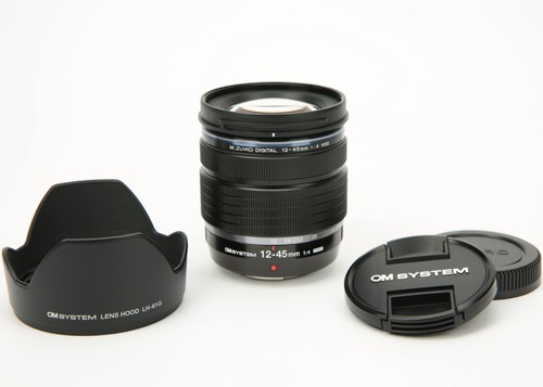 System zuiko digital - om, m.zuiko