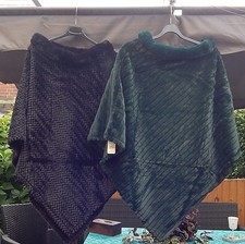 Watteweicher Trend Poncho aus