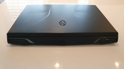 Alienware m17 i7 processor - r3,