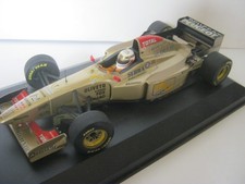 1:18 Jordan Peugeot 196 M. Brundle 1996 Minichamps in brandnew showcase TOP