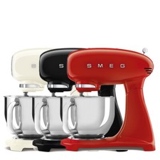 Smeg Küchenmaschine SMF03 50´s Retro Style