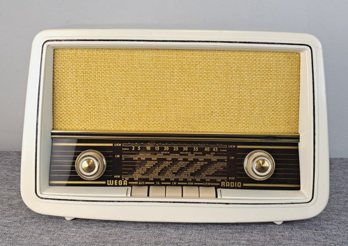 Wega radio typ 110 - wega, weiß