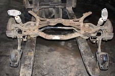 VW Golf Plus V 2.0TDI 16V 103kW Hinterachse / Aschkörper Hinten 1K0500051LH