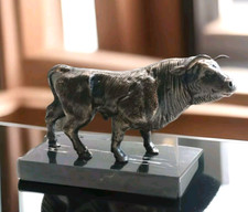 Stier Skulptur Eisen Figur