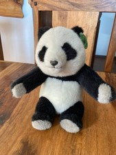 Stofftier Panda Bär von WWF ca. 22cm hoch neuwertig