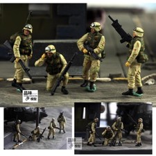 Eigenbau 1/72 U.S. Marines 4